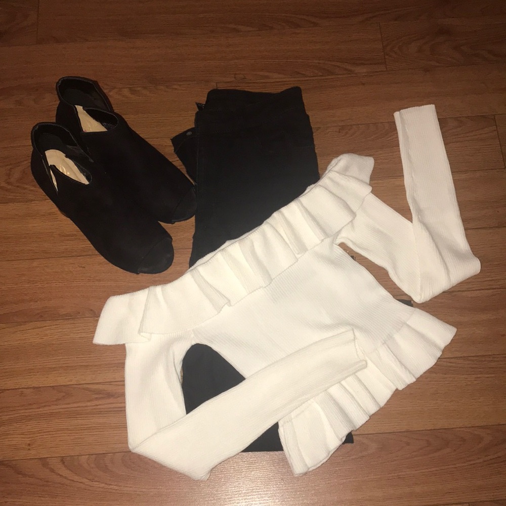 F21 Cropped Sweater